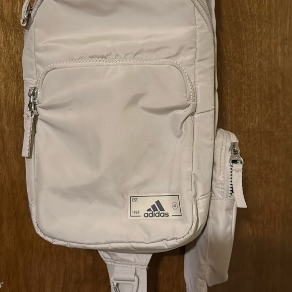 Adidas Cream Mini Backpack – Lightweight & Stylish - Picture 4 of 11